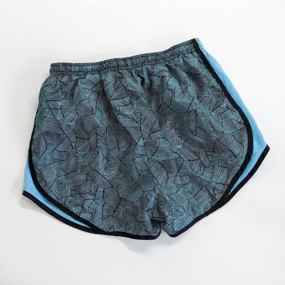 Nike Dri-Fit | Ladies Small | Exercise Shorts - Picture 4 of 4